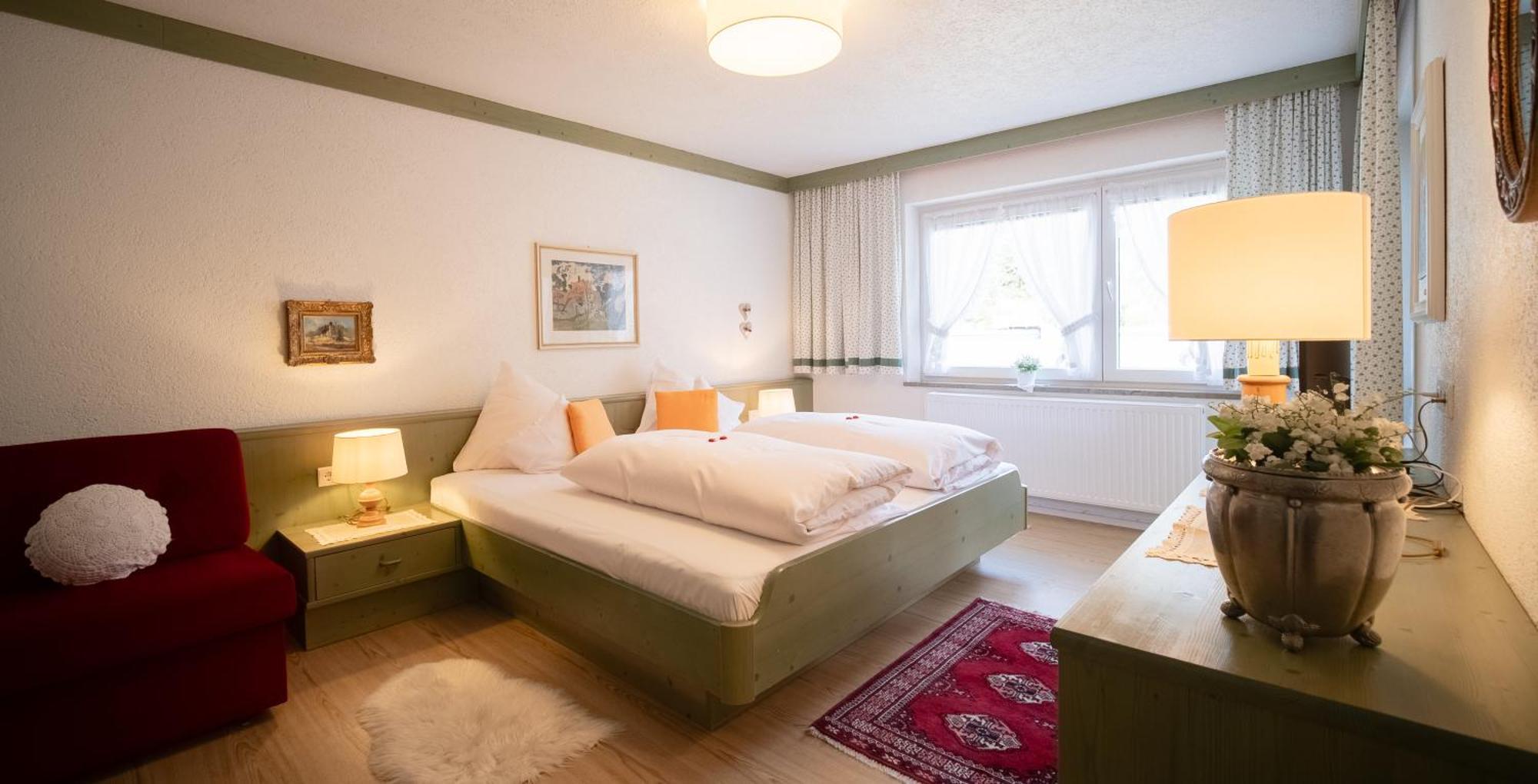 Foersterhaeusl Apartment เซเฟลด์ อิน ทิโรล ภายนอก รูปภาพ